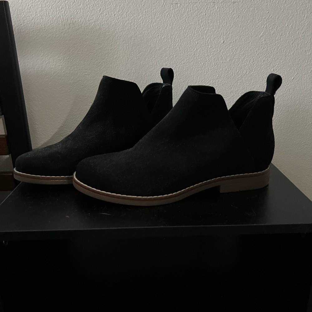 Chic Black Ankle Boots